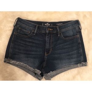 Dark/ Light Wash fray denim short
